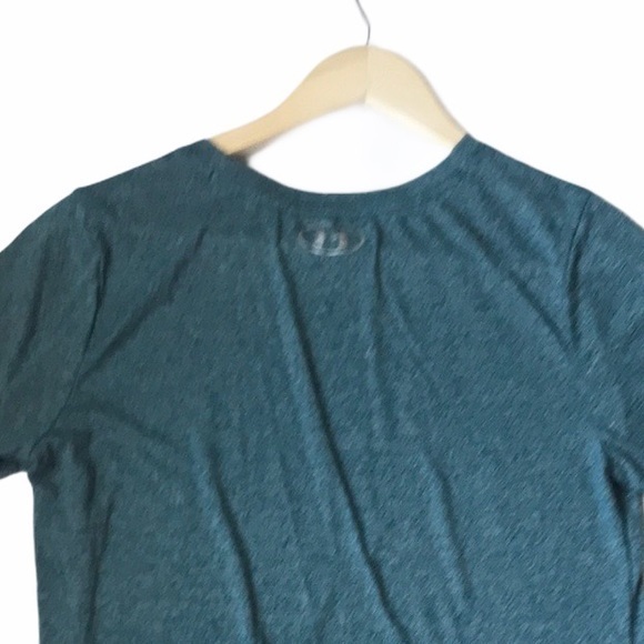 Under Armour - Picture 10 of 10